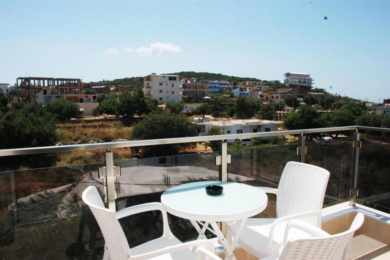 Hotel Mare Ksamil Exterior photo