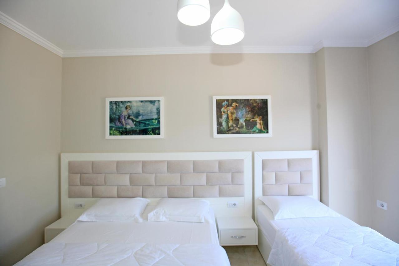Hotel Mare Ksamil Exterior photo