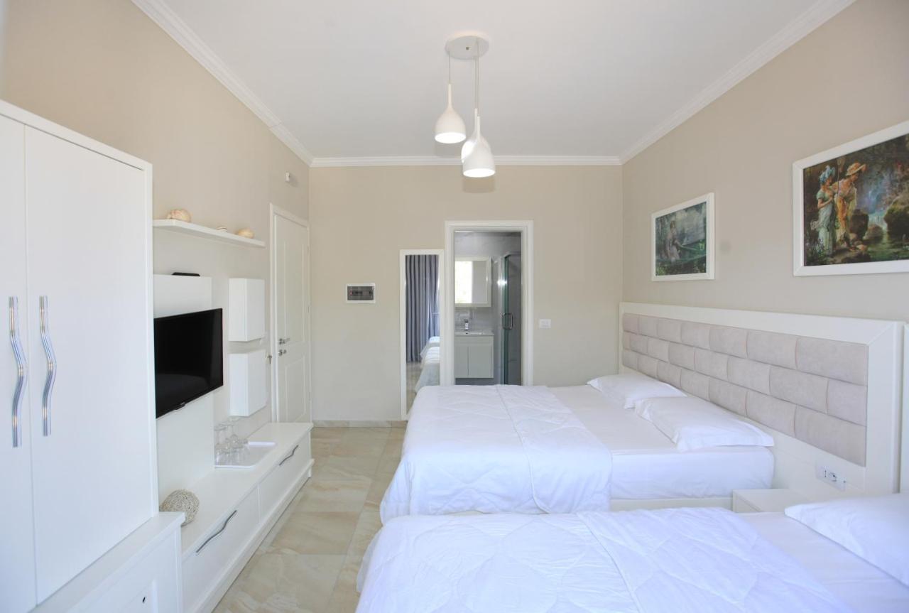 Hotel Mare Ksamil Exterior photo