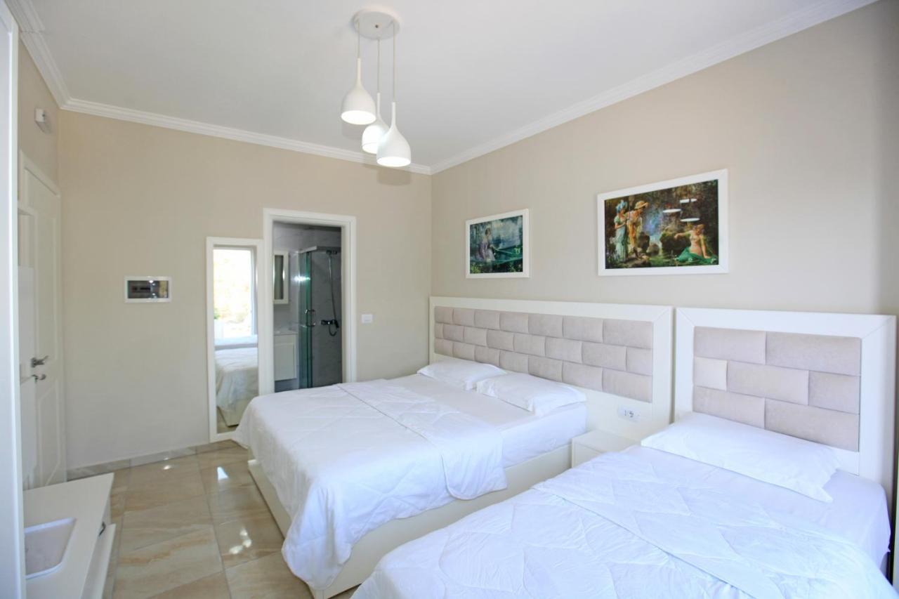 Hotel Mare Ksamil Exterior photo