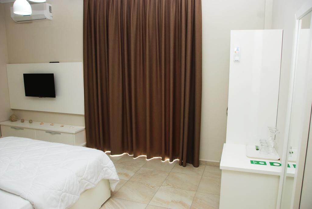 Hotel Mare Ksamil Exterior photo